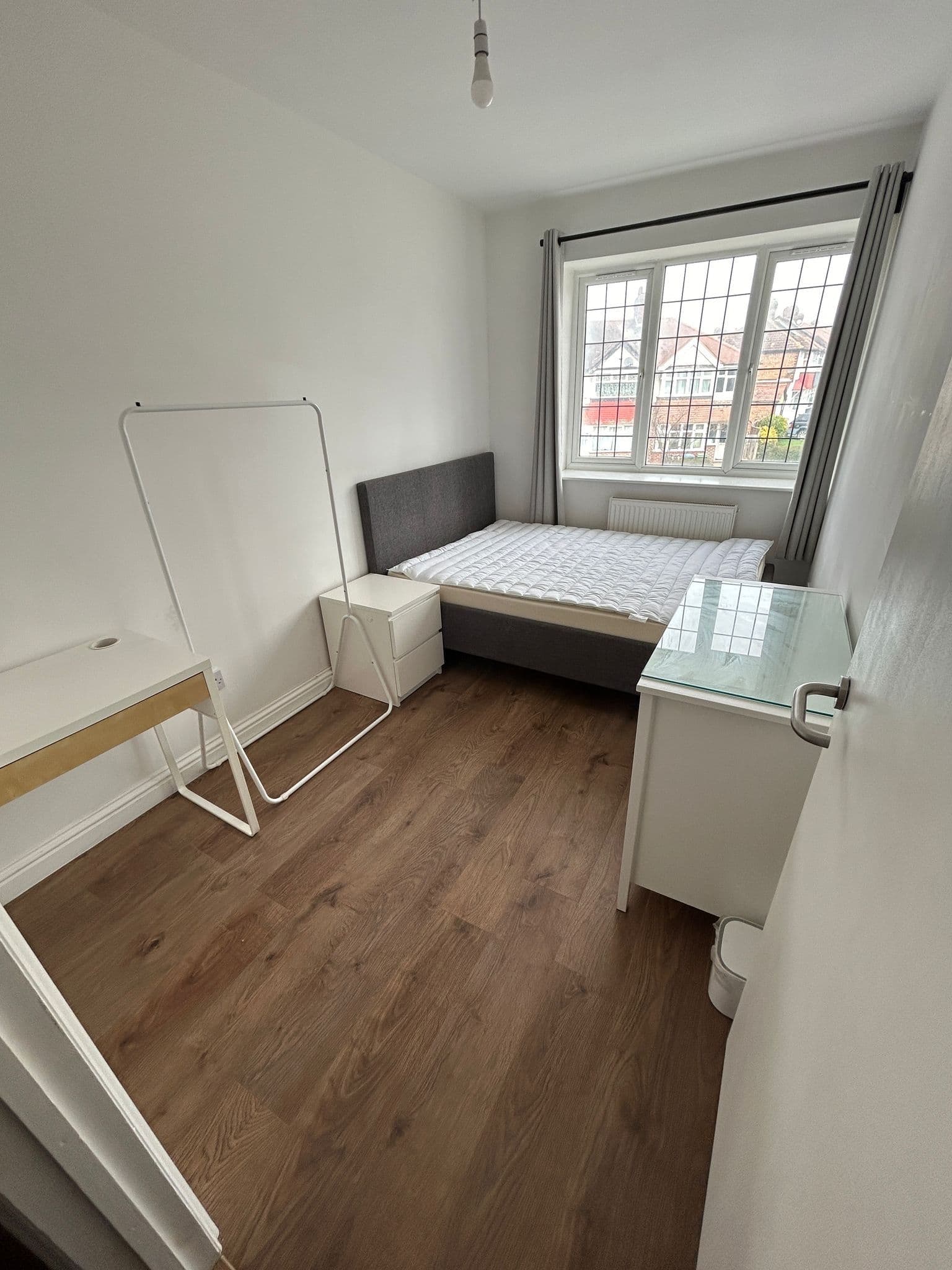Double room in SE18 — photo 1