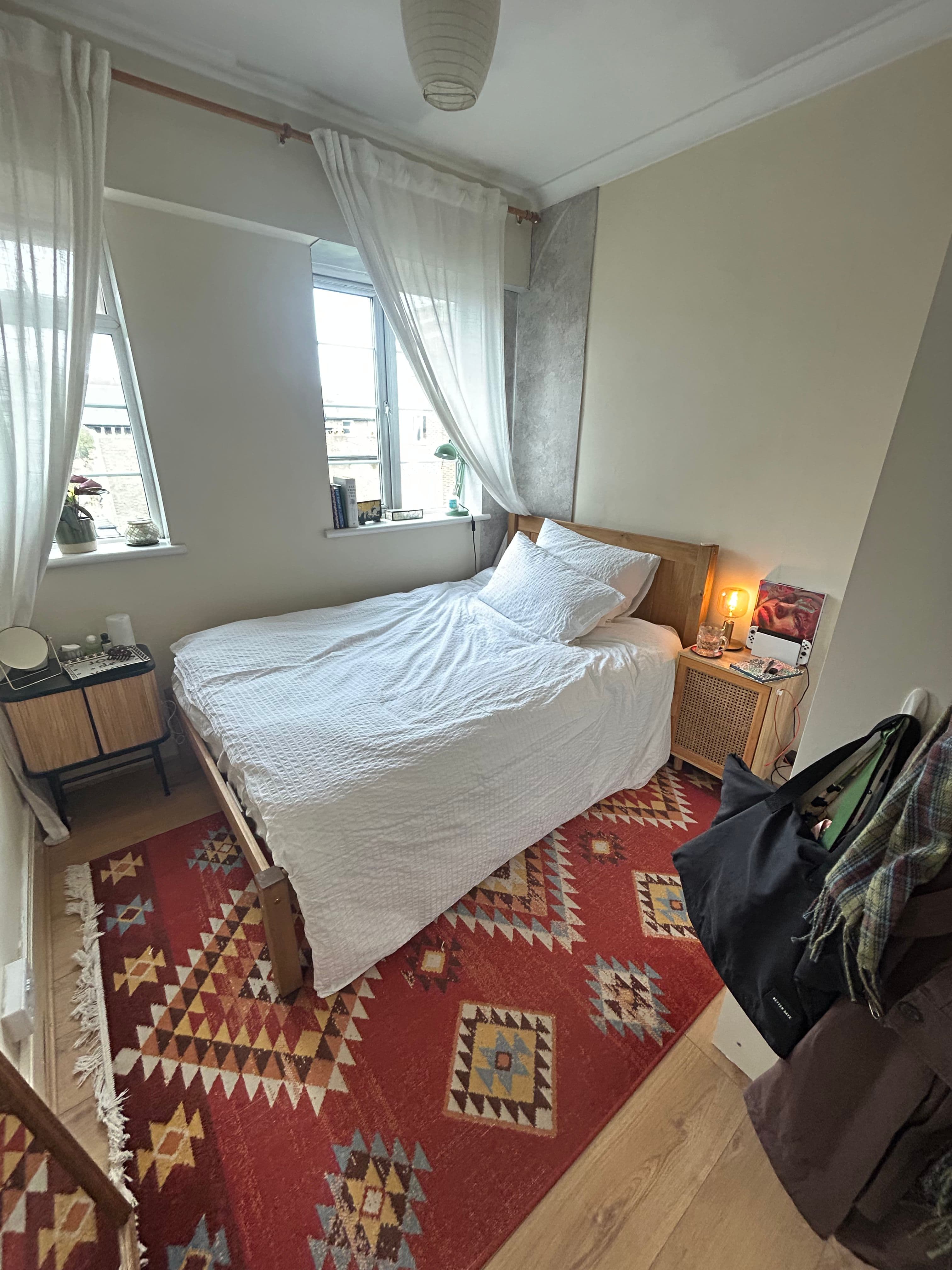*DOUBLE ROOM | WEST HAMPSTEAD | £694 PCM | AVAILABLE IN MAY* - photo 1