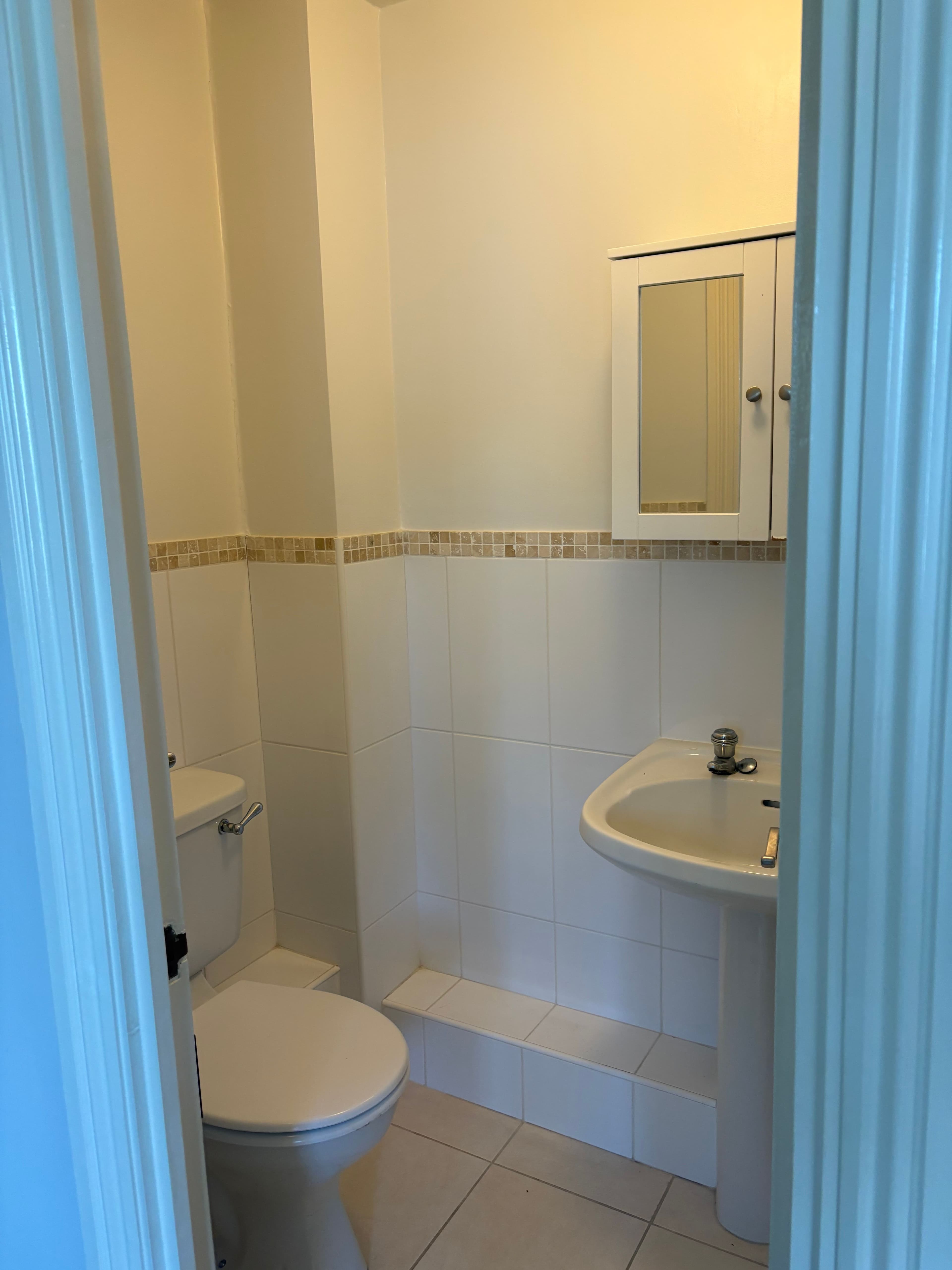 Gorgeous double en-suite room available in Streathamš©· - photo 3