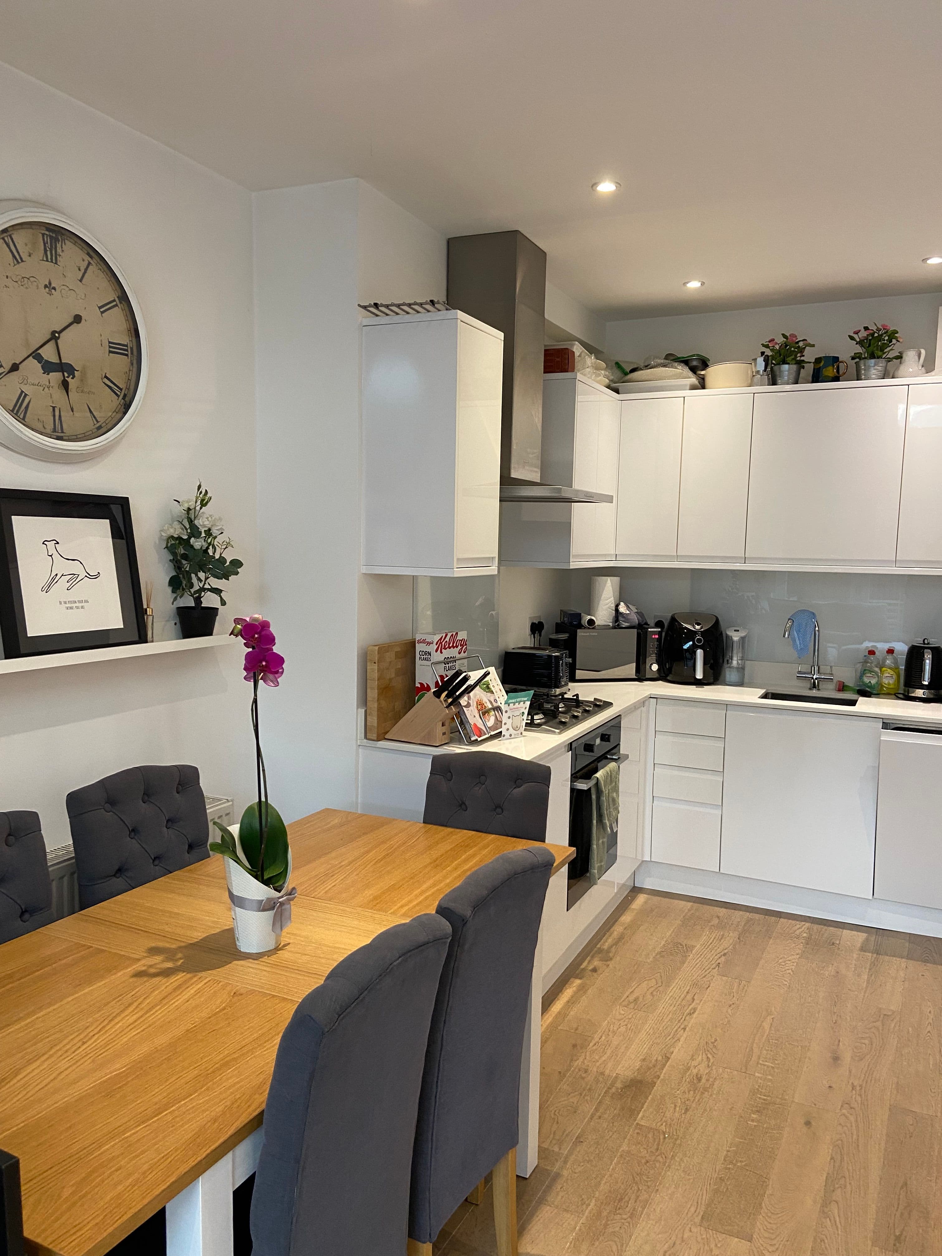 Double Room in modern 2 bed flat with terrace - photo 3