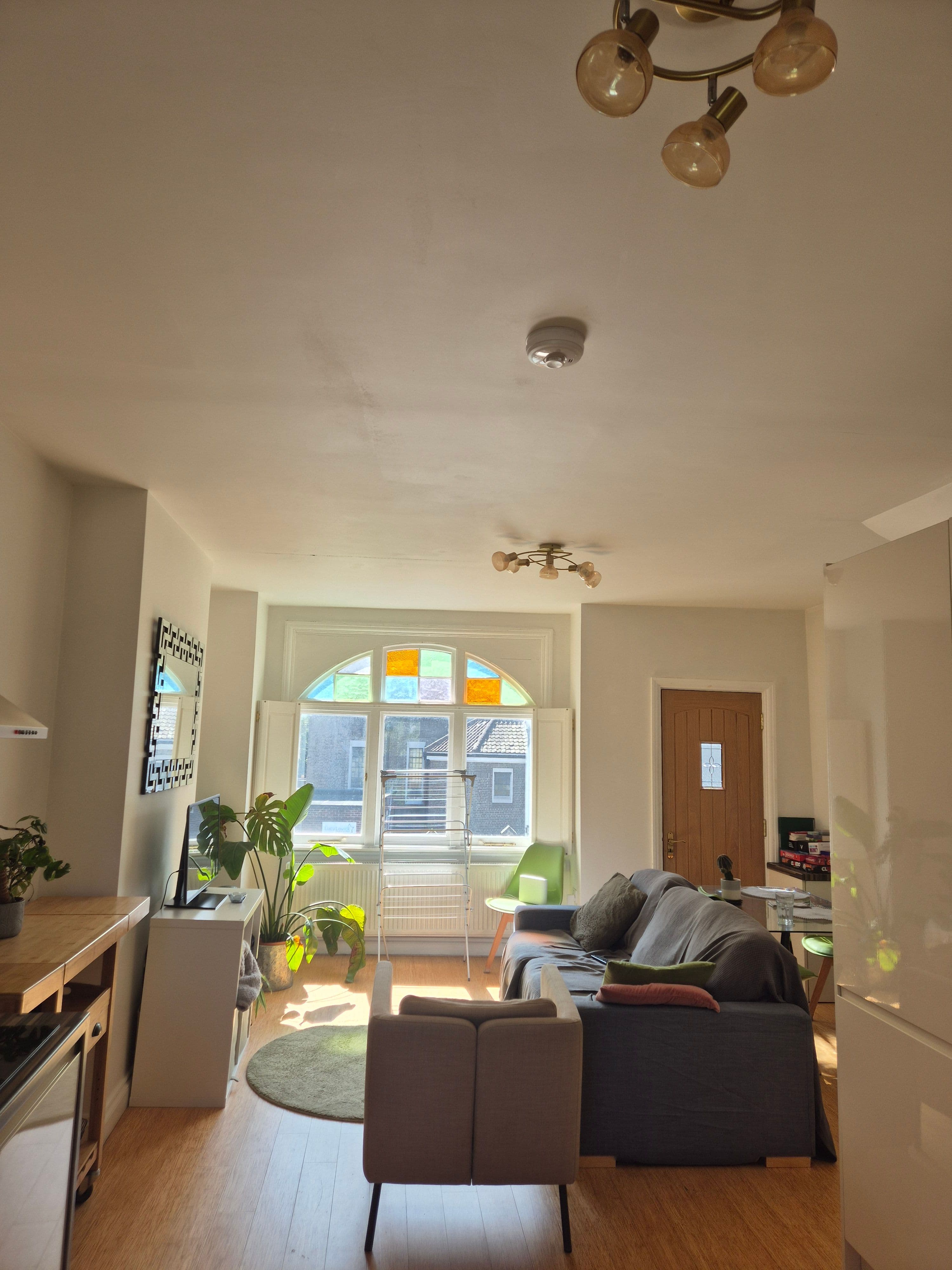 Room with your OWN bathroom in Sydenham. - photo 1
