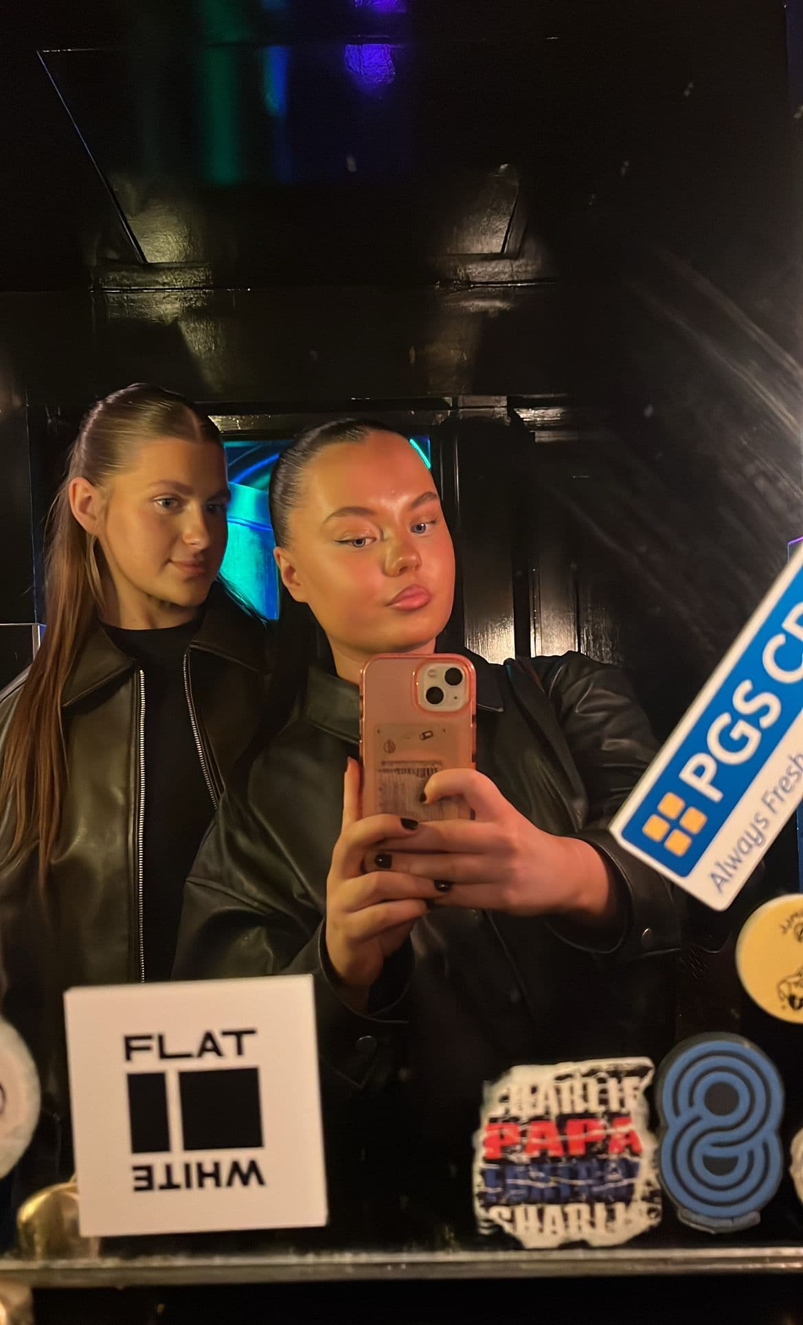 Looking for flat - photo 1