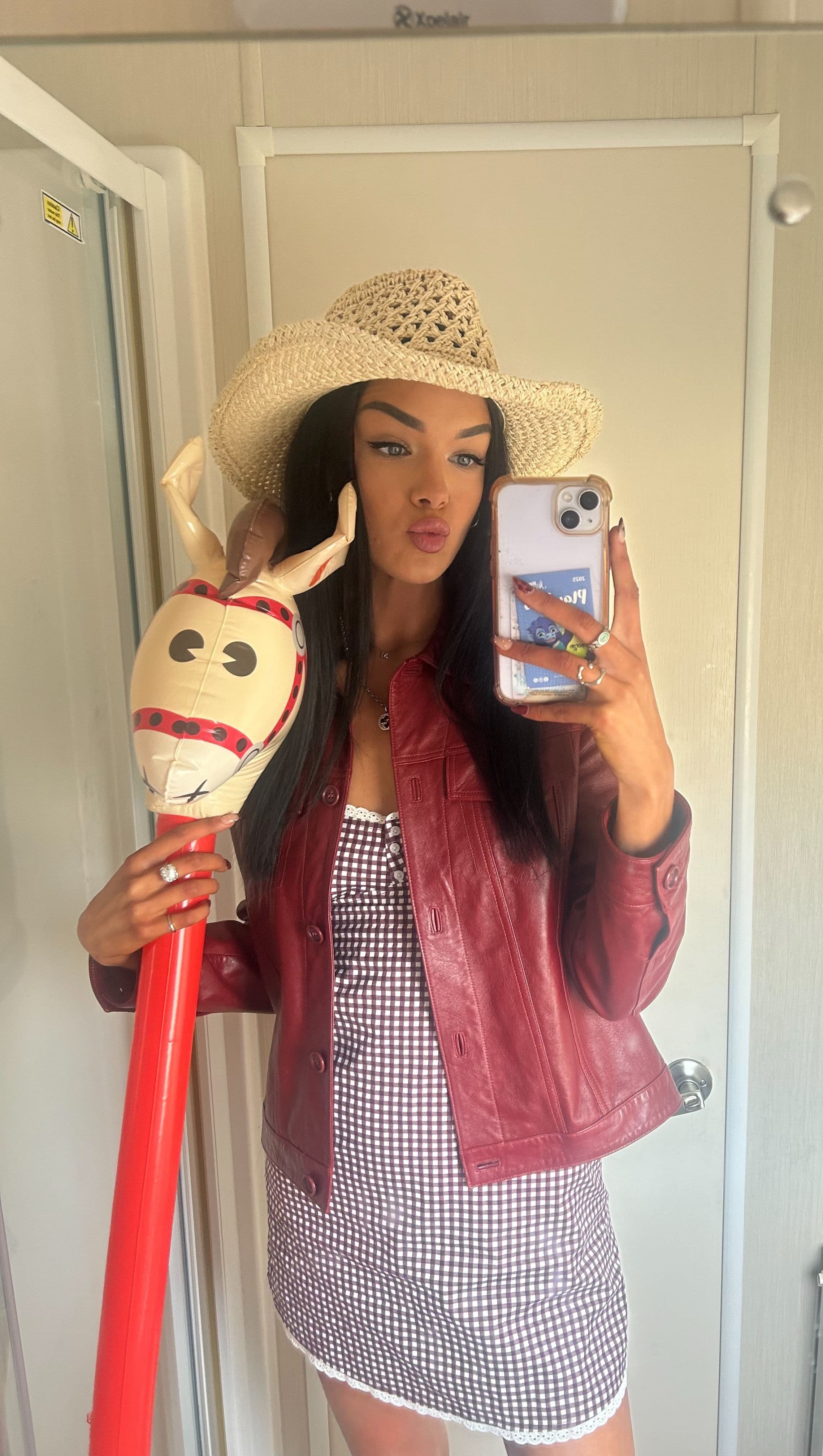 Looking for a room from 1st July (SW London)✨ - photo 1