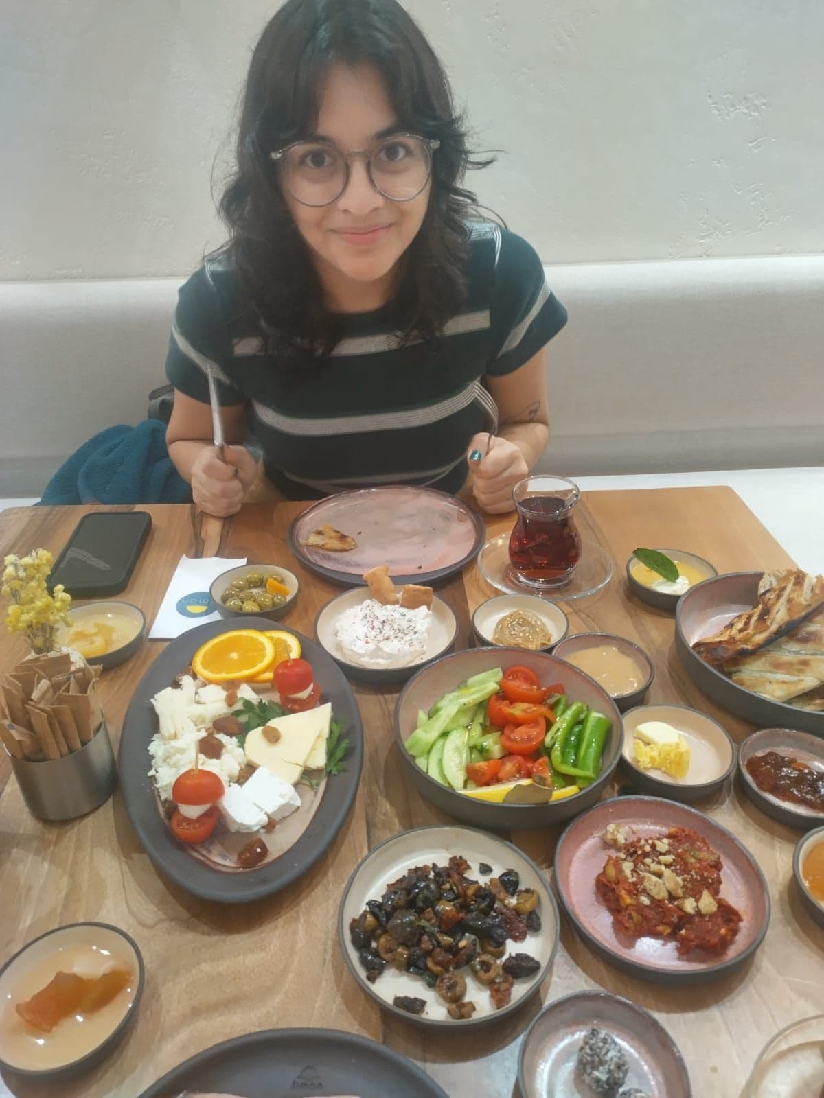 Friendly 25yo UAL Student looking for a bright room in North/Central London ◡̈ — photo 3
