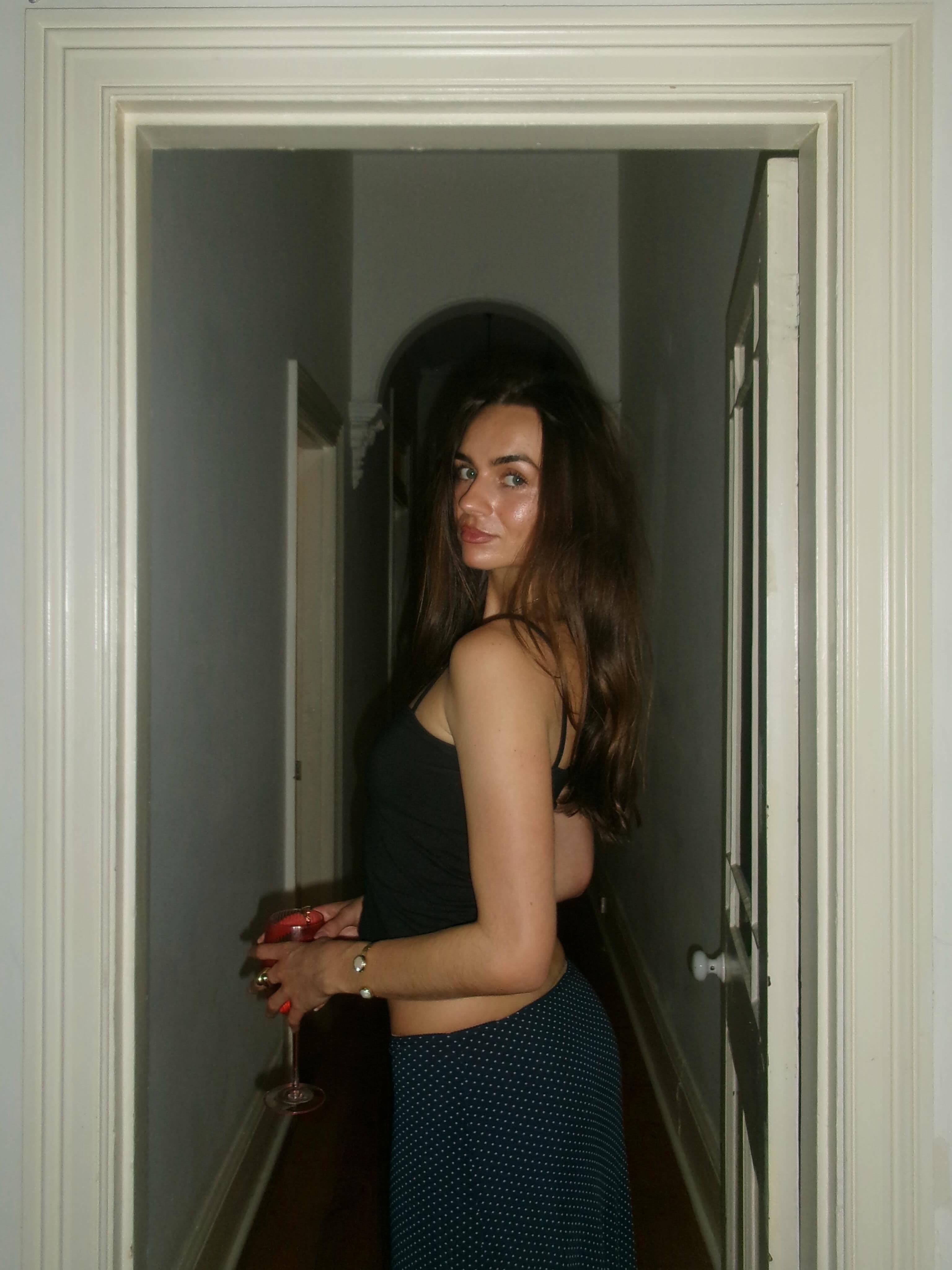 Looking for a share house in London - photo 1